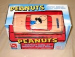 AMT Peanuts - Lucy - 58 Belvedere palstic model 1-25 Un-opened.jpg